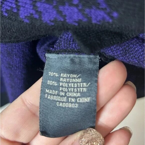 Jana, size Lg purple geometric plaid 3/4 wide sleeve button up collared cardigan - Picture 3 of 6